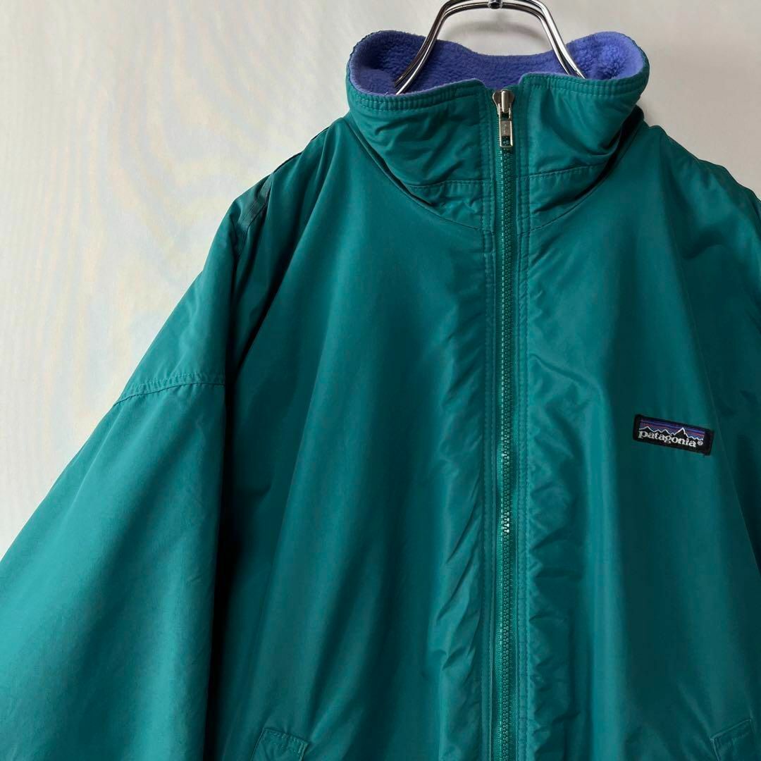 patagonia(パタゴニア)のUSA製　パタゴニア　シェルドシンチラジャケット　ナイロン　古着　グリーン　L メンズのジャケット/アウター(ナイロンジャケット)の商品写真