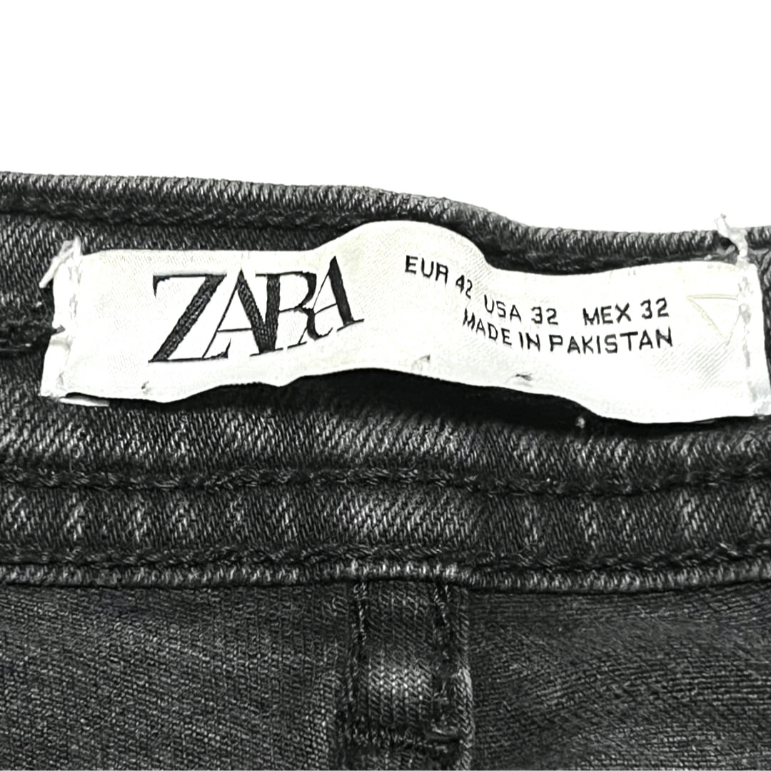 ZARA(ザラ)のザラ スリム テーパード ストレッチ サイズUSA32 メンズのパンツ(デニム/ジーンズ)の商品写真