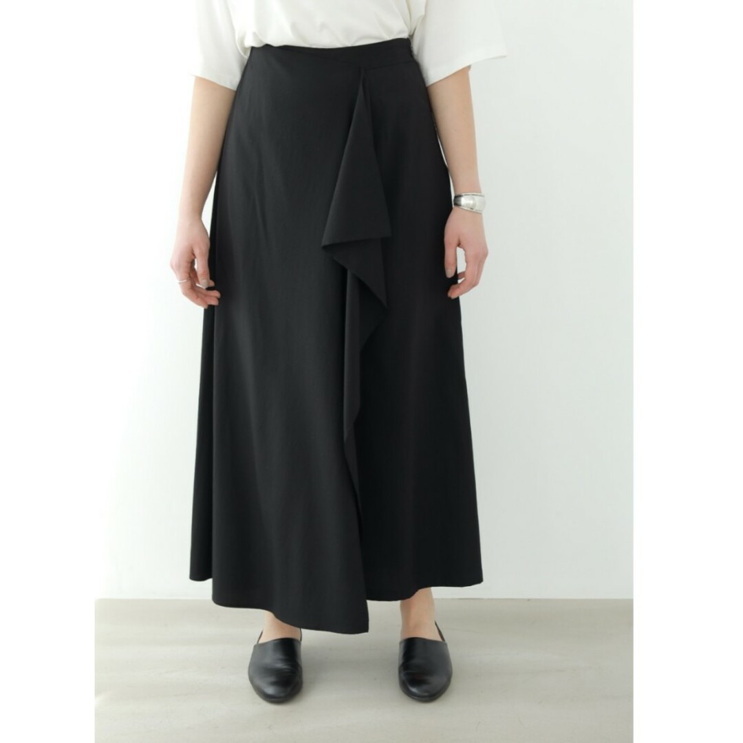 CLANE(クラネ)のMANOF rap frill skirt pants レディースのパンツ(キュロット)の商品写真