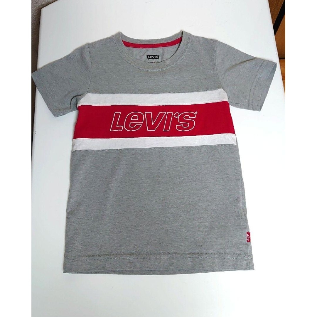 Levi's(リーバイス)のTシャツ　110cm キッズ/ベビー/マタニティのキッズ服男の子用(90cm~)(Tシャツ/カットソー)の商品写真