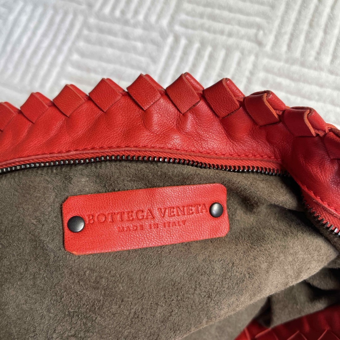 Bottega Veneta(ボッテガヴェネタ)のボッテガヴェネタ　クラッチバッグ　美品 レディースのバッグ(クラッチバッグ)の商品写真