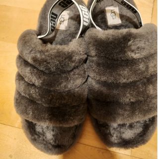 アグ(UGG)のUGG♥️新品サンダル(サンダル)