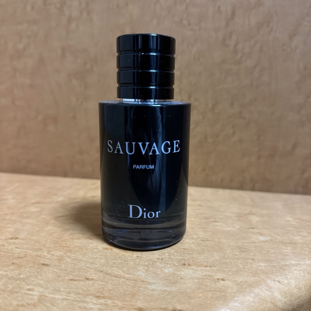 Dior ソヴァージュ パルファン 60ml | フリマアプリ ラクマ Dior ソヴァージュ パルファン 60ml | フリマアプリ ラクマ