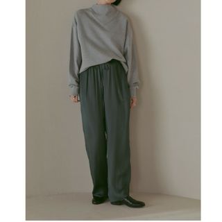 クラネ(CLANE)のMANOF silky wide pants(カジュアルパンツ)