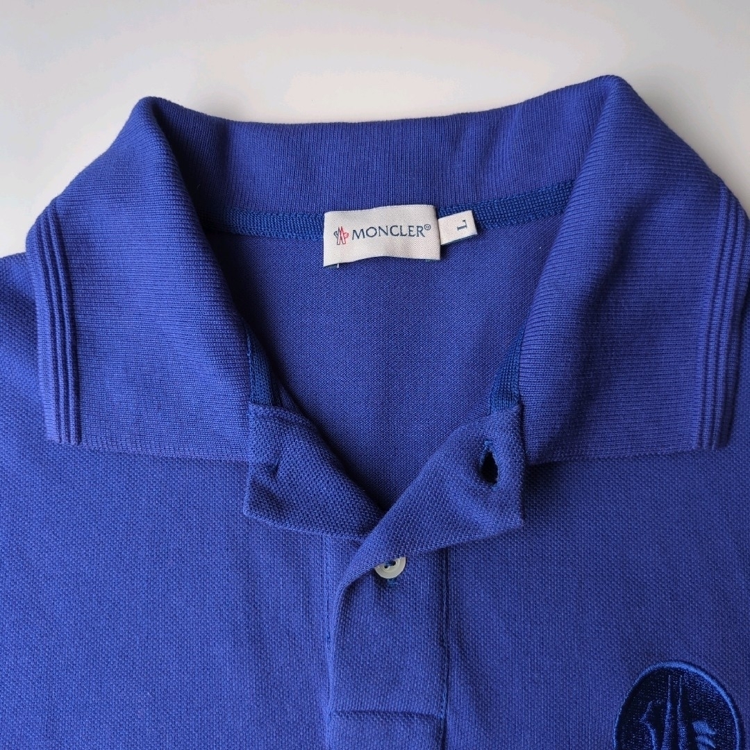 MONCLER(モンクレール)のモンクレール ポロシャツ 半袖 ブルー メンズ Ｌ メンズのトップス(ポロシャツ)の商品写真