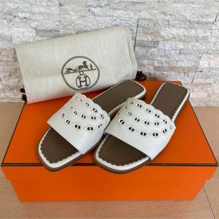 エルメス(Hermes)の★つぼみ様専用★HERMES サンダル　ガエル  ホワイト　白　シェーヌダンクル(サンダル)