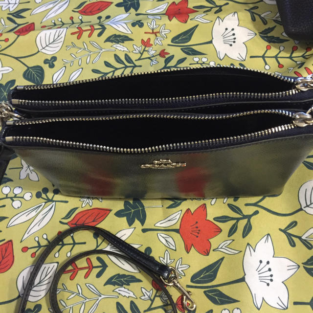 COACH ☆正規品☆ F56132 ショルダーバッグ 1