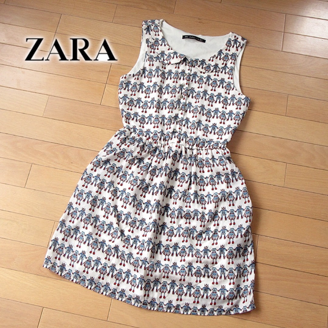 ZARA(ザラ)の美品 (EUR)M ザラ ZARA ロボット柄ワンピース ホワイト レディースのワンピース(ミニワンピース)の商品写真