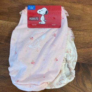 SNOOPY - 新品　2枚セット　女の子　パンツ　130cm 女の子下着　snoopy かわいい