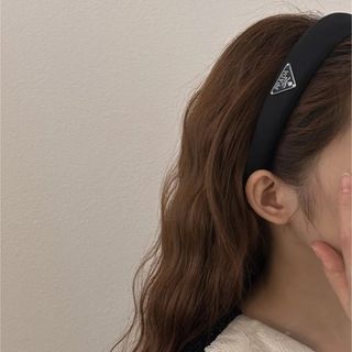 プラダ(PRADA)のPRADA プラダ　カチューシャ　ヘアバンド(カチューシャ)