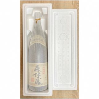 モリイゾウ(森伊蔵)の新品＊森伊蔵＊1800ml＊本格焼酎＊芋焼酎＊3M＊プレゼントにも＊プレミア(焼酎)