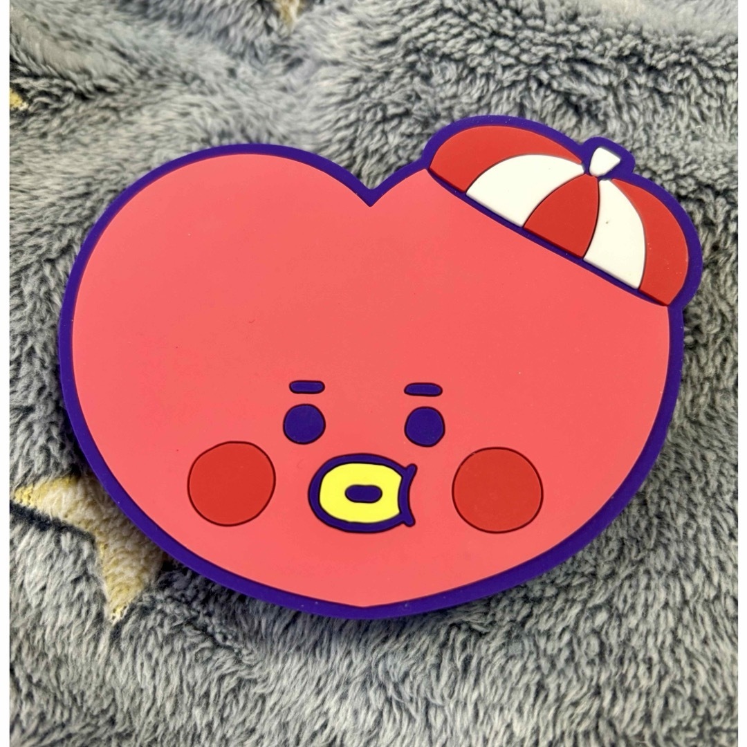 BT21(ビーティーイシビル)のBT21★ワイヤレス充電器　TATA タタ エンタメ/ホビーのおもちゃ/ぬいぐるみ(キャラクターグッズ)の商品写真