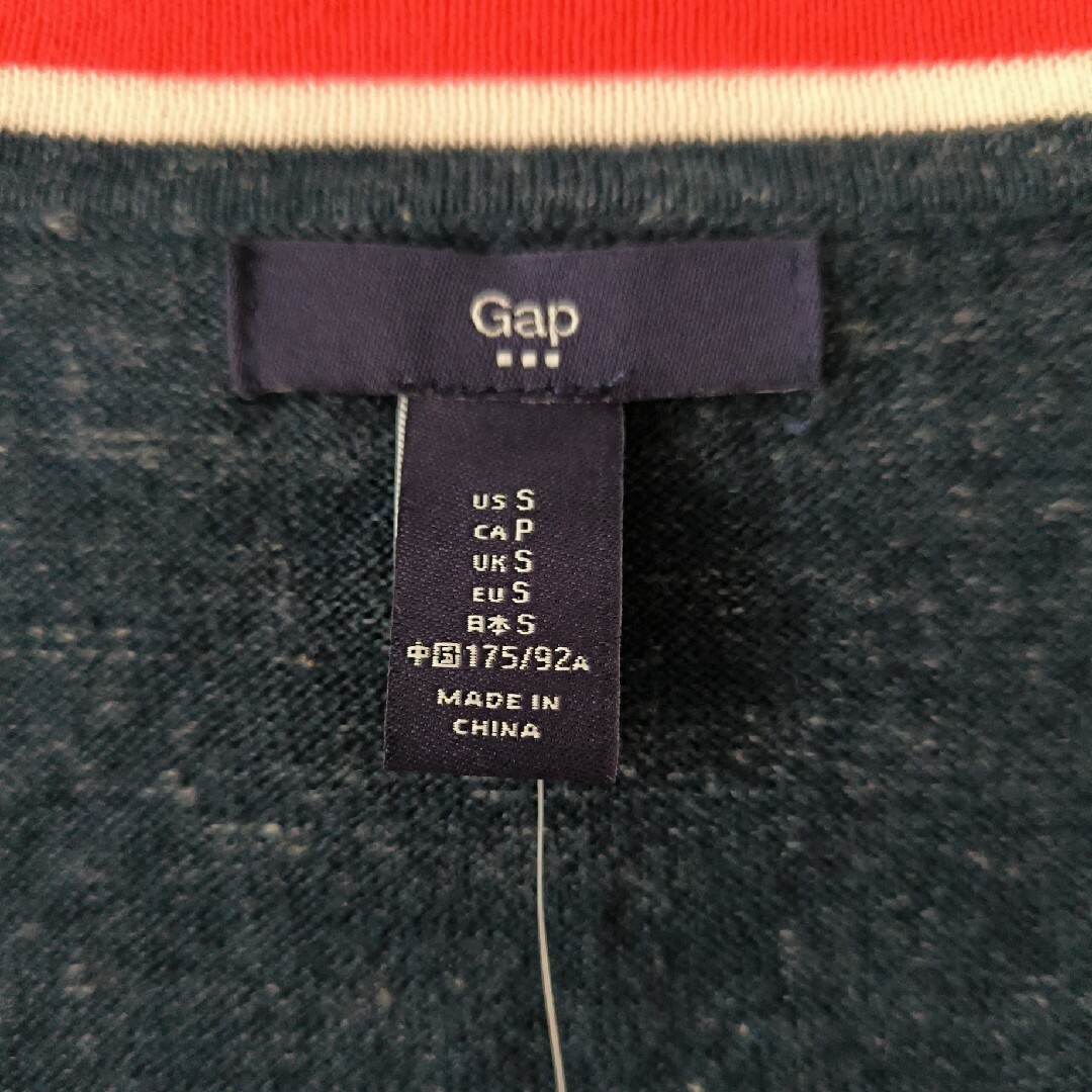 GAP(ギャップ)の【新品】Gap カーディガン Vネック 長袖 ネイビー  メンズ S メンズのトップス(カーディガン)の商品写真