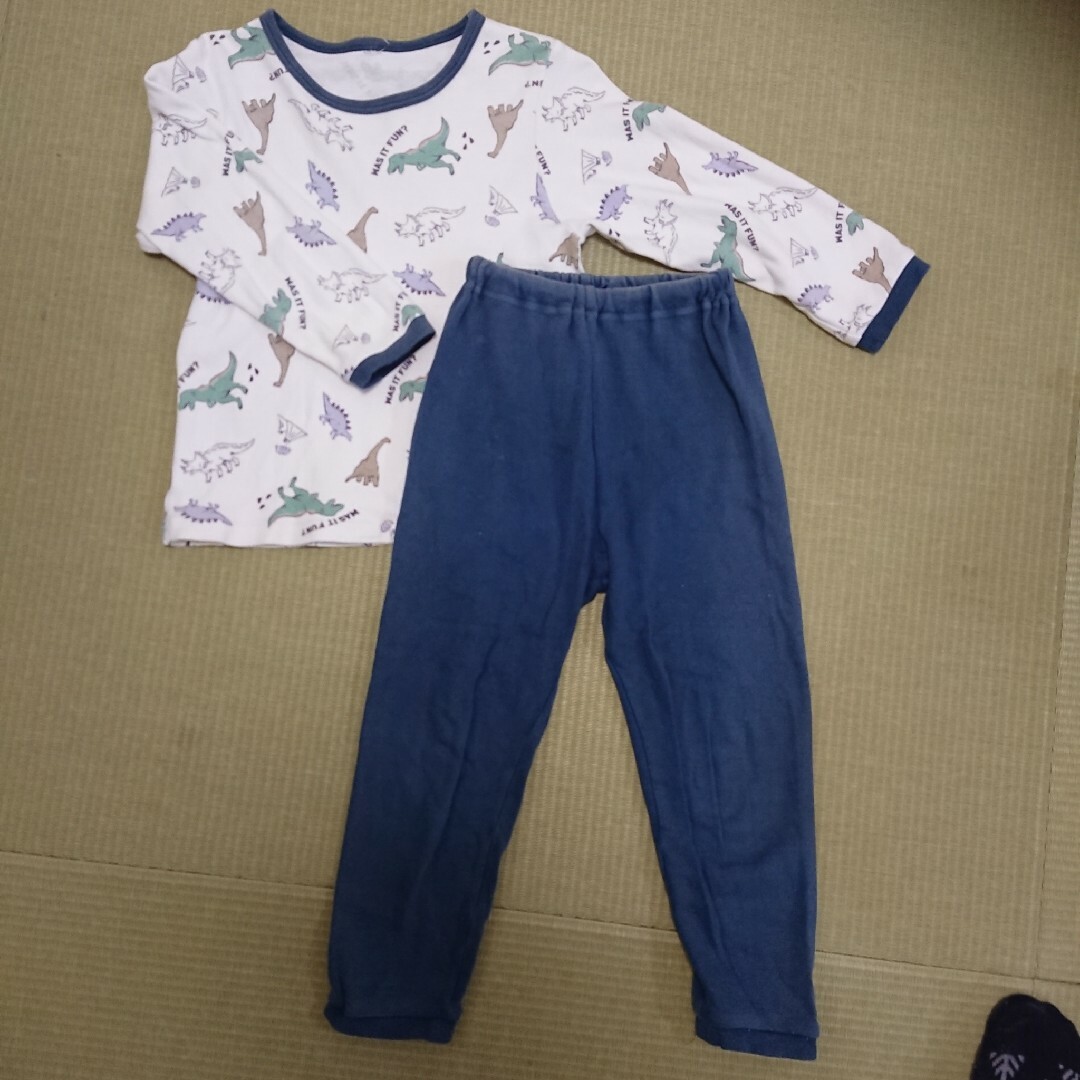 長袖パジャマ  110cm キッズ/ベビー/マタニティのキッズ服男の子用(90cm~)(パジャマ)の商品写真