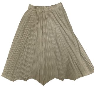 イッセイミヤケ(ISSEY MIYAKE)の♪♪ISSEY MIYAKE イッセイミヤケ PLEATS PLEASE 変形 スカート SIZE 3 PP03-JD143 ベージュ(ロングスカート)