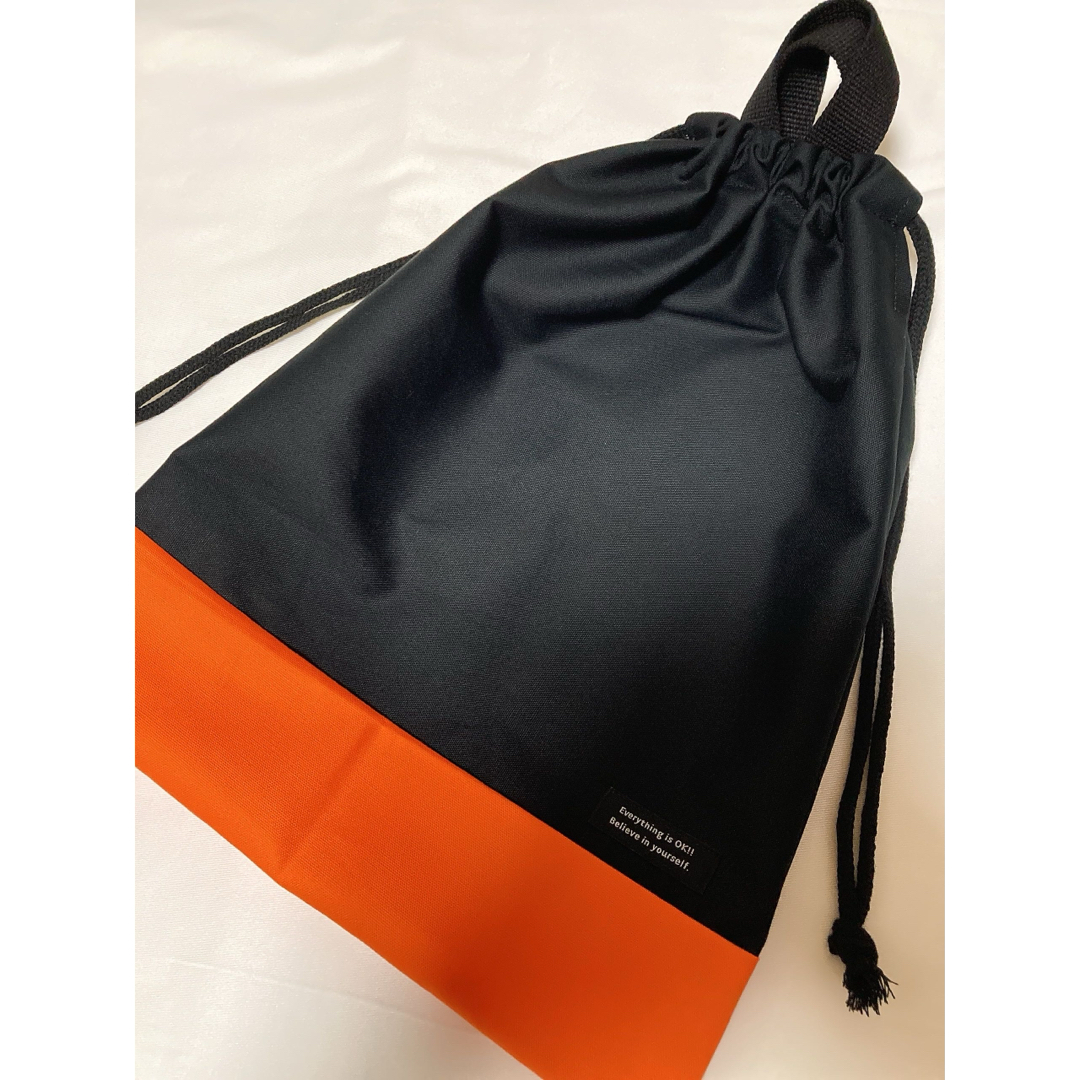 ハンドメイド　体操着袋　ブラック×オレンジ　男の子 ハンドメイドのキッズ/ベビー(外出用品)の商品写真