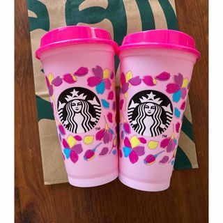 スターバックスコーヒー(Starbucks Coffee)のスタバ　さくらカラ－チェンジングリユ－ザブルカップ2つ(タンブラー)