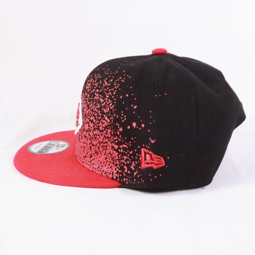 NEW ERA(ニューエラー)のNEW ERA　ニューエラ 帽子　キャップ　カンザスシティー　黒　赤 メンズの帽子(キャップ)の商品写真