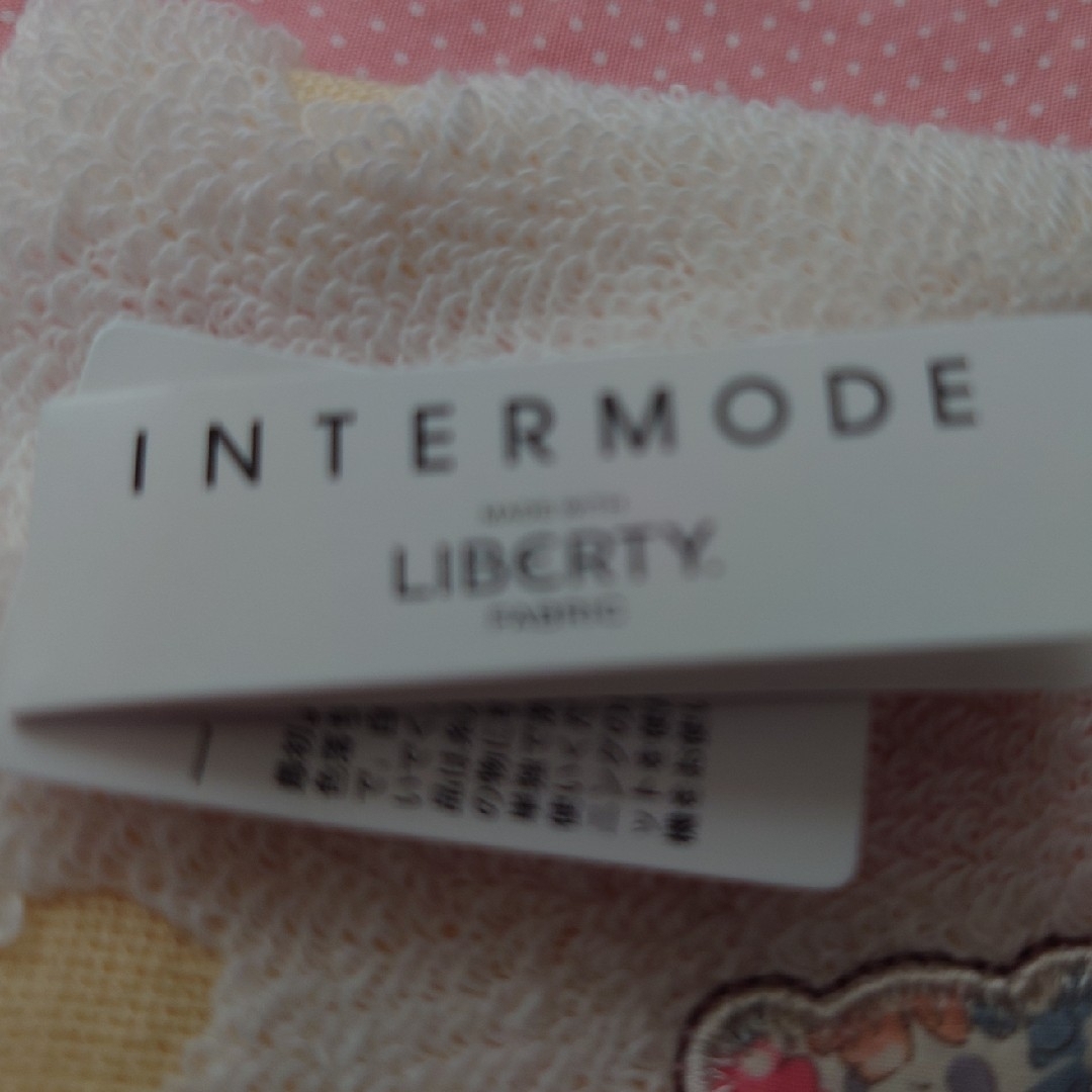 LIBERTY.(リバティ)のINTERMODE【LIBERTY🧸ベア】タオルハンカチ レディースのファッション小物(ハンカチ)の商品写真