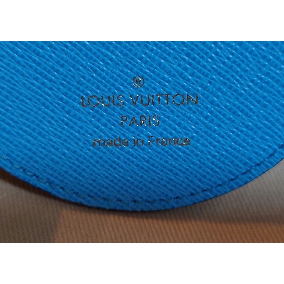 LOUIS VUITTON(ルイヴィトン)の●LOUISVUITTON●ポルトクレイリュストレクリスマス東京/ヴィヴィエンヌ レディースのファッション小物(キーホルダー)の商品写真