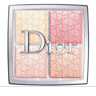 ディオール(Dior)のDiorディオールバックステージフェイスグロウパレット004パウダーチーク(フェイスパウダー)