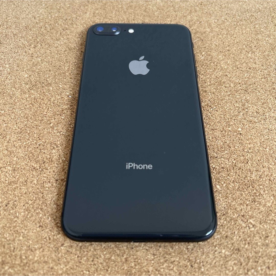 iPhone(アイフォーン)の292 iPhone8Plus 256GB SIMフリー スマホ/家電/カメラのスマートフォン/携帯電話(スマートフォン本体)の商品写真