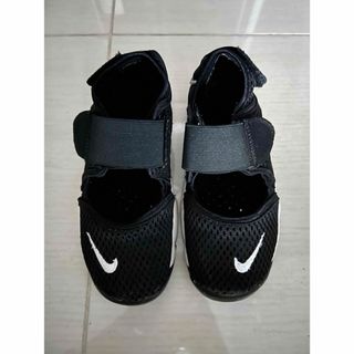 ナイキ(NIKE)のNIKE エアリフト 20cm ブラック(サンダル)