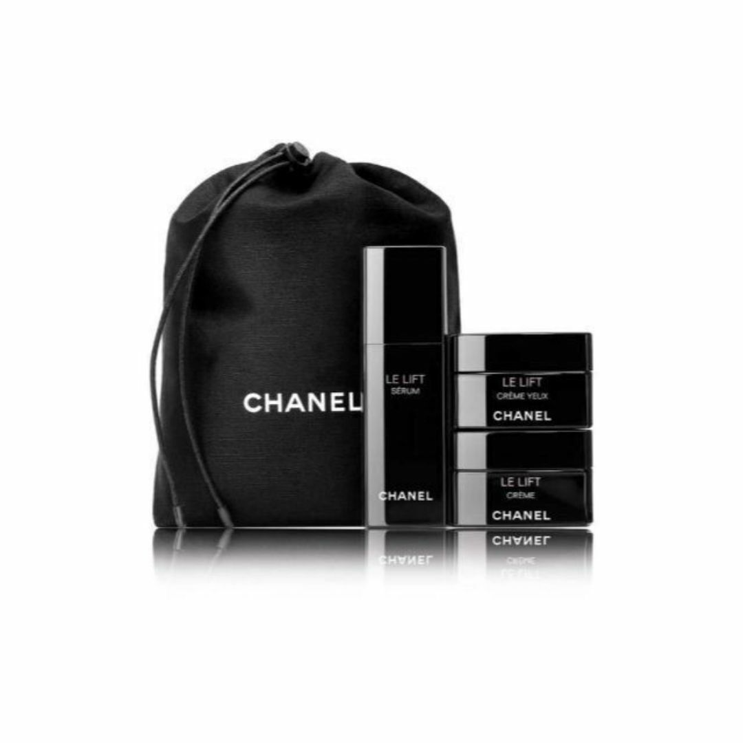 CHANEL(シャネル)のbk2 新品未使用本物　シャネル　非売品巾着ポーチ レディースのファッション小物(ポーチ)の商品写真