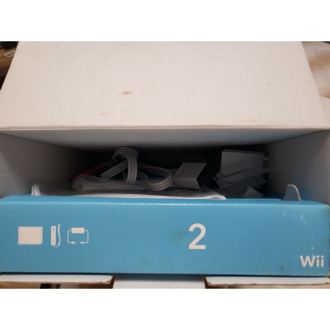 Wii(ウィー)の豪華セット！！Wii一式　ハンドル、ザッパー、フィットボード、コントローラー エンタメ/ホビーのゲームソフト/ゲーム機本体(家庭用ゲーム機本体)の商品写真