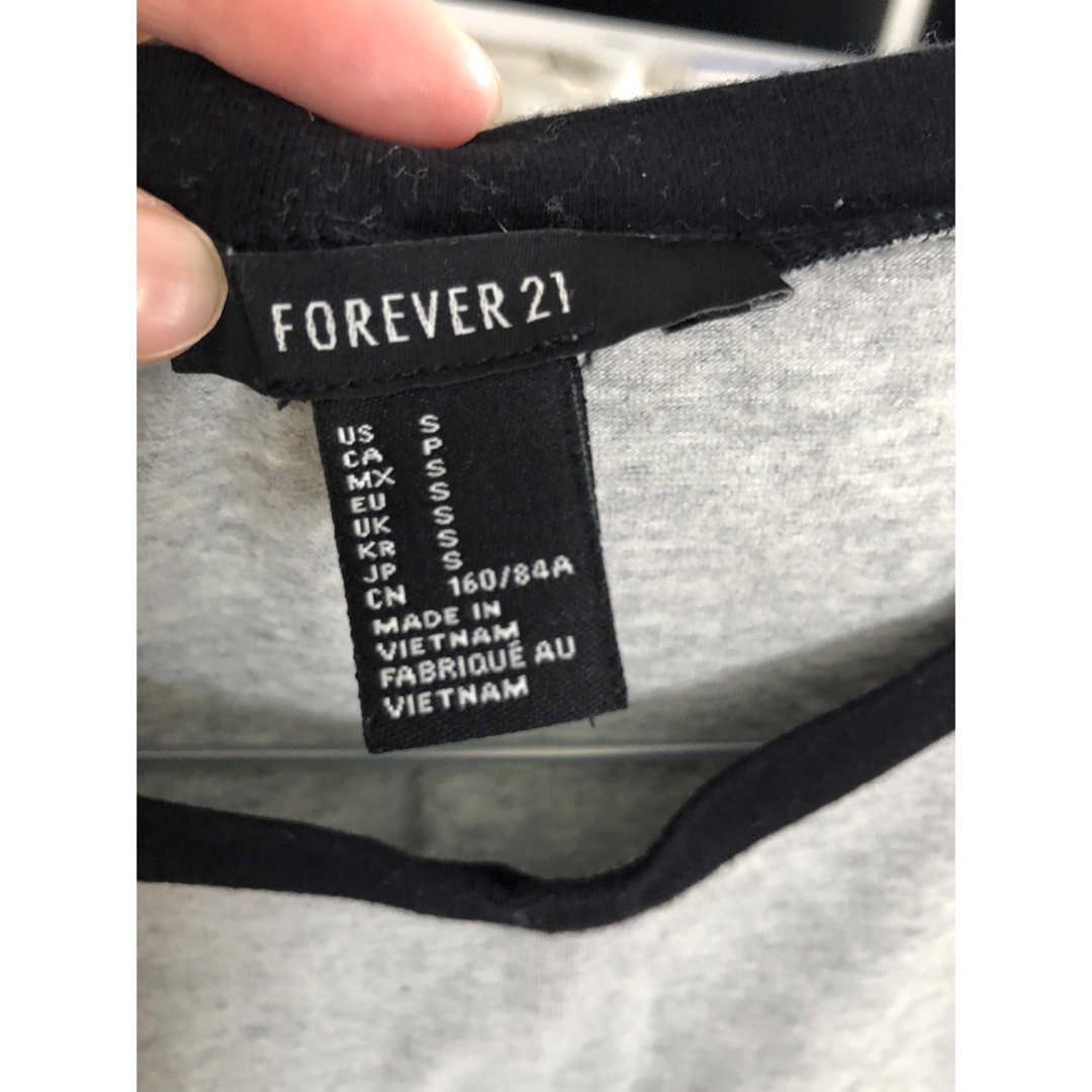 FOREVER 21(フォーエバートゥエンティーワン)のforever21 ワンピース S レディースのワンピース(ひざ丈ワンピース)の商品写真