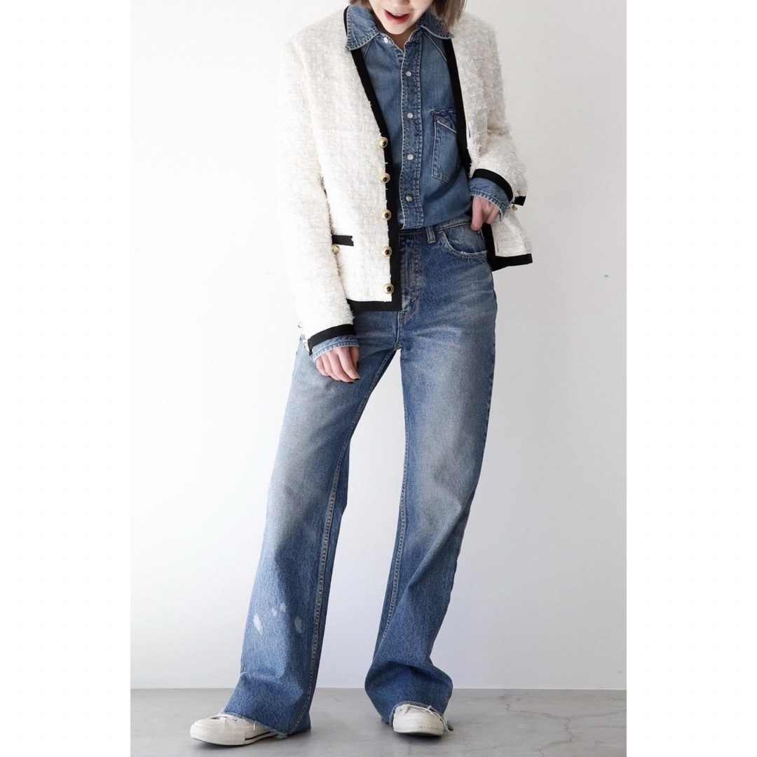 MADISONBLUE - マディソンブルー HEM CUT FLARE デニム 試着のみ MADISONBLUE - マディソンブルー HEM CUT FLARE デニム 試着のみ