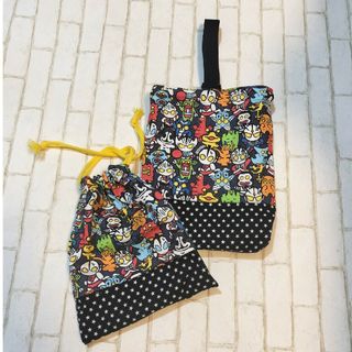 EMOIST様専用　オーダーハンドメイド　上履き袋(その他)