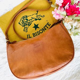 イルビゾンテ(IL BISONTE)のILBISONTE イルビゾンテ ショルダーバッグ ハーフムーン ブラウン ロゴ(ショルダーバッグ)