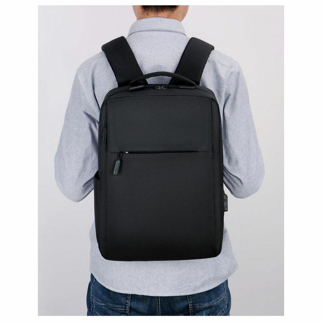 【新品】リュック ビジネスリュック　バッグ　黒　大容量　軽量　USB充電ポート メンズのバッグ(バッグパック/リュック)の商品写真