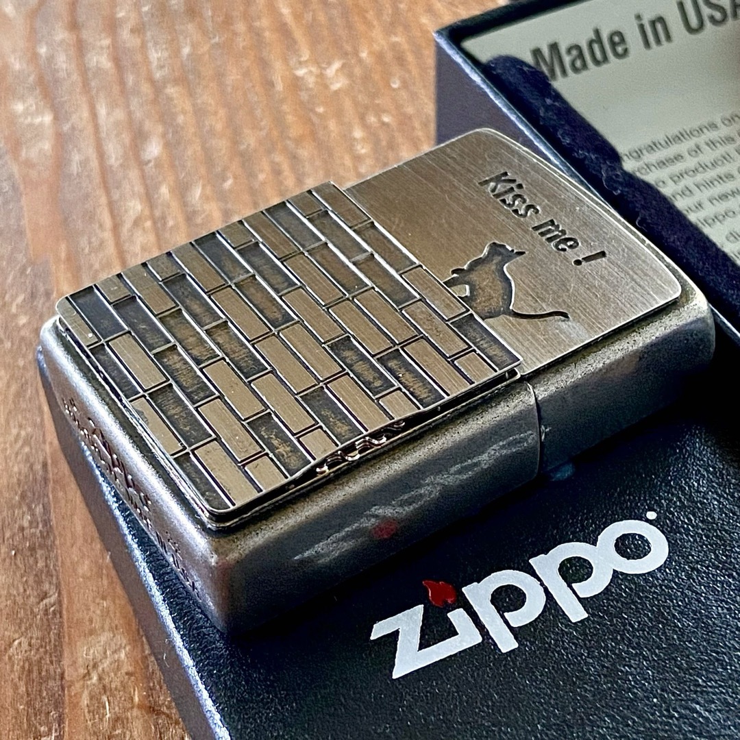 ZIPPO(ジッポー)のZIPPO ネコ トリックギア キャット クローム古美 ジッポー オイルライター メンズのファッション小物(タバコグッズ)の商品写真