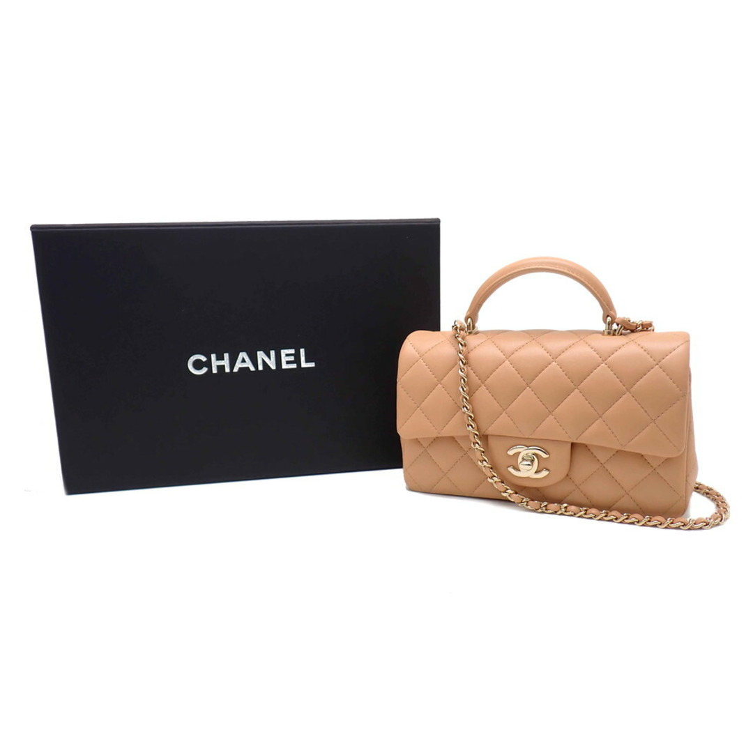 CHANEL(シャネル)のシャネル AS2431 ラムスキン ベージュ×GD金具 マトラッセ トップハンドル ミニ フラップ バッグ チェーンショルダーバッグ【新宿店】【中古】【新着】 レディースのバッグ(メッセンジャーバッグ)の商品写真