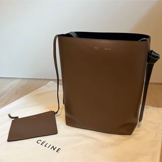 セリーヌ(celine)の【限定カラー】céline ツイステッドカバ フィービー(ショルダーバッグ)