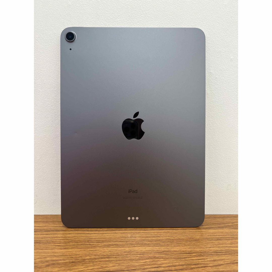 Apple(アップル)のiPad Air4 10.9インチ　256G スマホ/家電/カメラのスマートフォン/携帯電話(スマートフォン本体)の商品写真