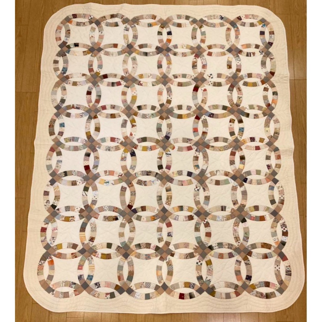 パッチワークキルト 布団カバー ダブルウエディングリング ハンドメイド | フリマアプリ ラクマ パッチワークキルト 布団カバー ダブルウエディングリング ハンドメイド | フリマアプリ ラクマ