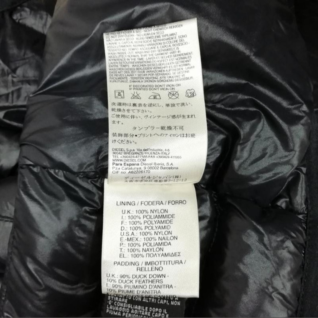 DIESEL(ディーゼル)のダウン ナイロン ジャケット アウター ブルゾン S 黒 メンズのジャケット/アウター(ダウンジャケット)の商品写真