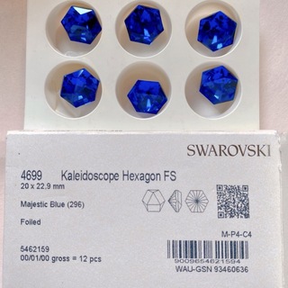 宝石ブルー kaleidoscope hexagon スワロフスキー 1粒