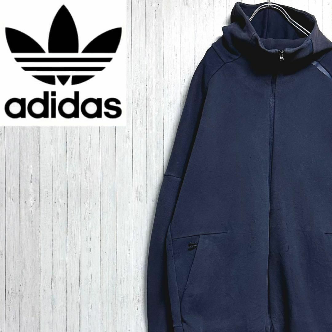 adidas(アディダス)のアディダス　パーカー　スウェット ネイビー　ジップアップ　スポーツ メンズのトップス(パーカー)の商品写真