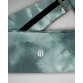 ルルレモン(lululemon)のWunder Train ワイドヘッドバンド　ルルレモン(ヨガ)