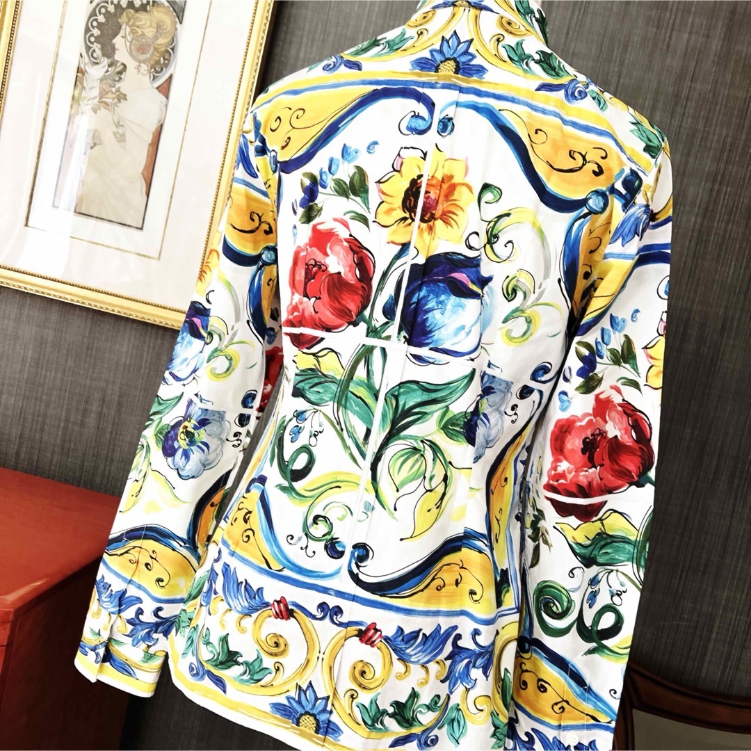 DOLCE&GABBANA(ドルチェアンドガッバーナ)の美品　DOLCE&GABBANA ドルガバ   マヨリカ　シャツ　ジャケット レディースのトップス(シャツ/ブラウス(長袖/七分))の商品写真