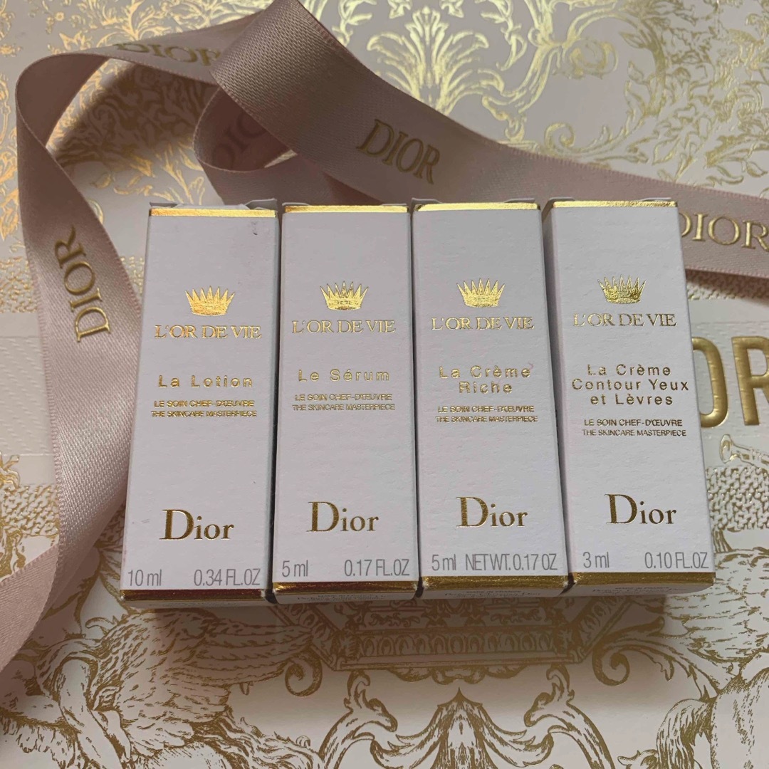 Dior(ディオール)の（あいりんさま専用）ディオールオード・ヴィ  サンプルセット 新品未開封品 コスメ/美容のキット/セット(サンプル/トライアルキット)の商品写真