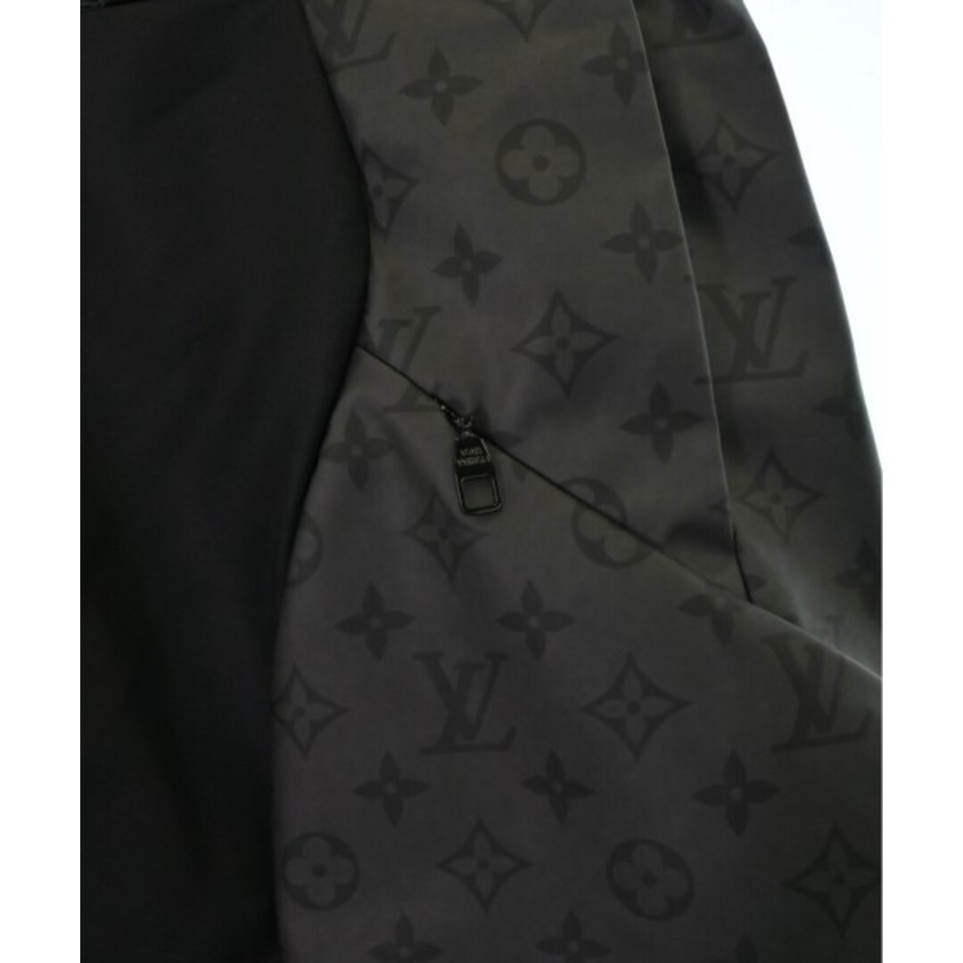 LOUIS VUITTON(ルイヴィトン)のLOUIS VUITTON ルイヴィトン ショートパンツ M グレーx黒 【古着】【中古】 メンズのパンツ(ショートパンツ)の商品写真