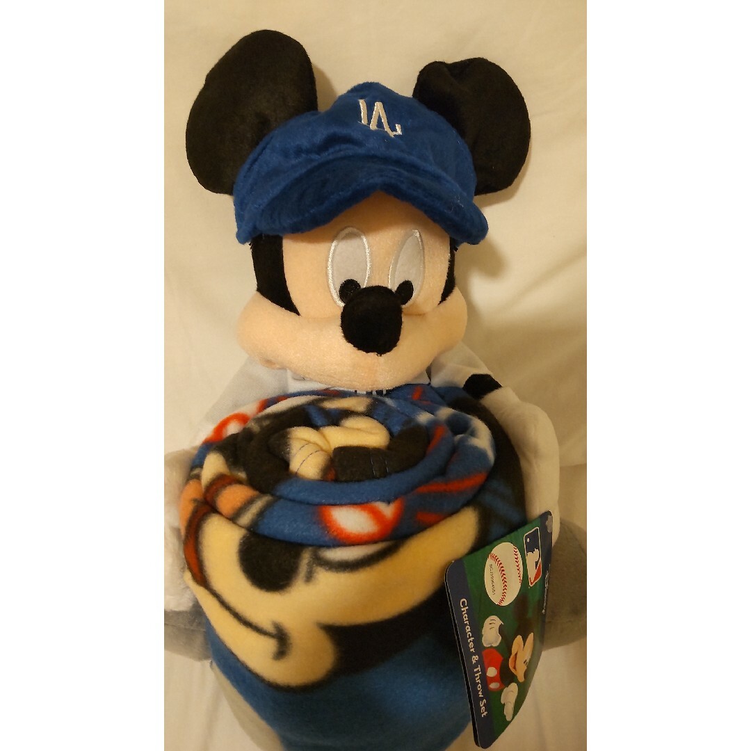 Disney(ディズニー)のドジャースMLB公式 ディズニーミッキーブランケット付き人形新品 大谷 エンタメ/ホビーのおもちゃ/ぬいぐるみ(キャラクターグッズ)の商品写真