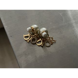 dior ピアス