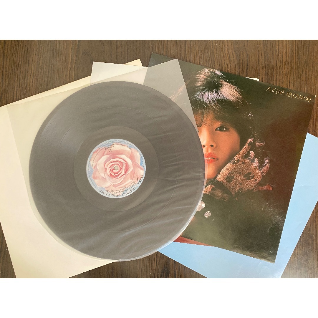 中森明菜「SILENT LOVE」レコード エンタメ/ホビーのCD(ポップス/ロック(邦楽))の商品写真