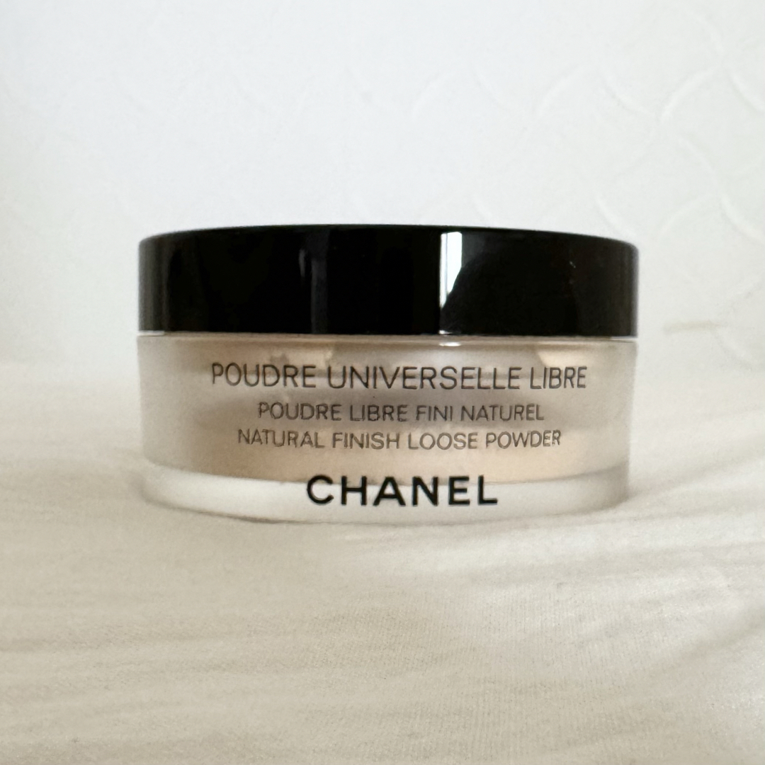 CHANEL(シャネル)のCHANEL シャネル POUDRE UNIVERSELLE LIBRE コスメ/美容のベースメイク/化粧品(フェイスパウダー)の商品写真